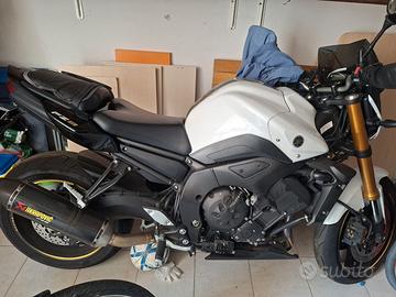 Yamaha fz8