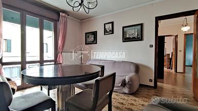 QUADRILOCALE CON INGRESSO INDIPENDENTE