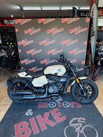 Benelli Leoncino 400 Bobber