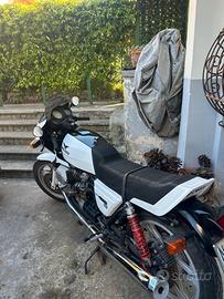 MOTO GUZZI 850 LE MANS III