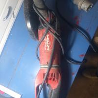 Smerigliatrice angolare 