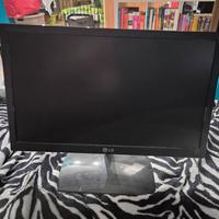 Monitor LG 22 pollici 