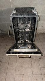 Lavastoviglie Beko da 45 cm ad incasso