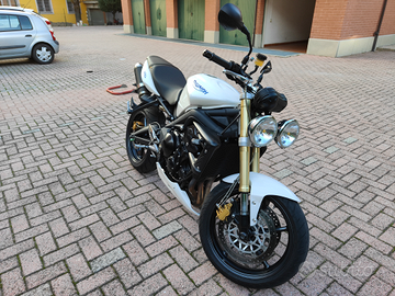 Triumph Street Triple 675 (2009)