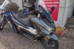 Honda Forza 350 finanziabile