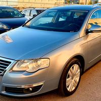 Volkswagen Passat 2.0 TDI DPF Var. Highline