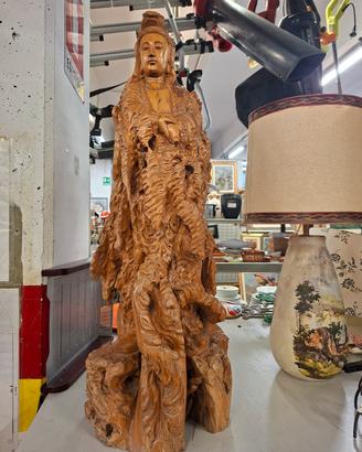 statua Divinità orientale 
