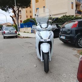 HONDA SH350