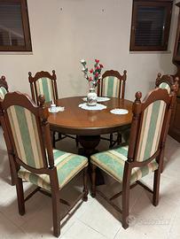 Tavolo da sala da pranzo allungabile con 6 sedie