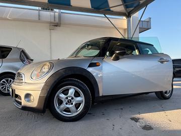 Mini Mini 1.6 16V Cooper D Salt