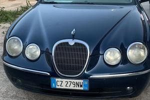 Jaguar s tipe