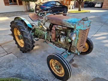 TRATTORE USATO D'EPOCA LESA TITANO 25 CAVALLI