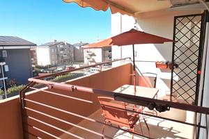 CIAMPINO | Bilocale con terrazzi | Posto auto