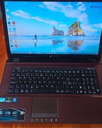 PC portatile ASUS K73SV - i3 - 17.3" pollici