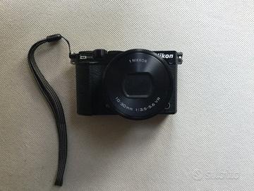 NIKON 1 J5