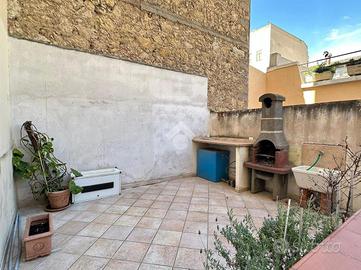 4 LOCALI A CAGLIARI