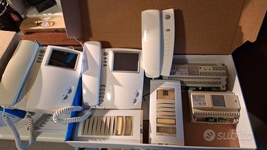 Videocitofono a colori Came BPT serie Targha