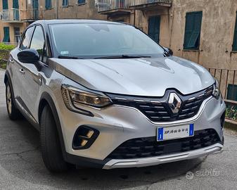 Capture plug in hybrid e-tech 160 cv  Rs line  