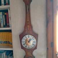 Orologio con barometro