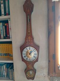 Orologio con barometro