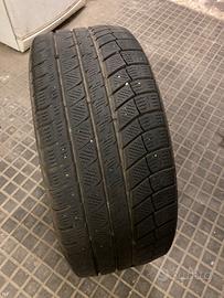 Prenumatici Invernali 235/40 R18