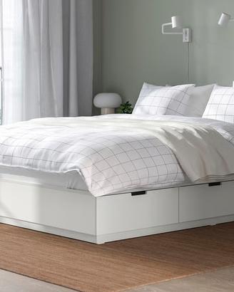 Letto matrimoniale con cassetti come nuovo