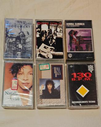 Musicassette sigillate: R.E.M. etc