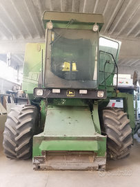Mietitrebbia yohn deere 1075