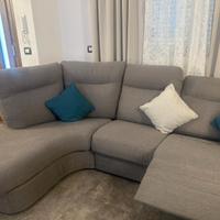 DIVANO ROSINI ACQUISTATO 3 ANNI FA