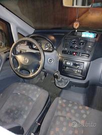 Mercedes Vito 