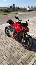 Ducati streetfighter v4s 2025 garanzia estesa 2029