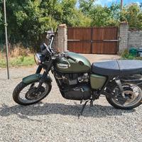 Triumph scrambler 900