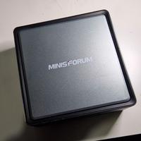 Mini PC Minis Forum U820 e mouse Logitech