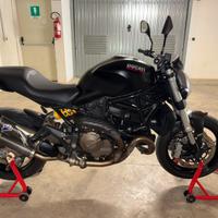 Ducati Monster 821 Dark - Termignoni