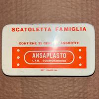 Vecchia scatola cerotti vintage.