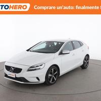 VOLVO V40 XA17885