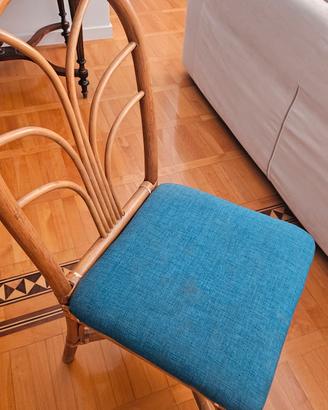 4 sedie in midollino con seduta imbottita blu