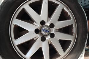 Cerchi in lega Volvo