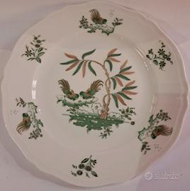 piatto antico Doccia con decoro Galli verdi