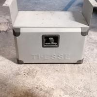 cassetto porta oggetti 