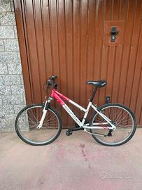 Mountain bile da ragazza