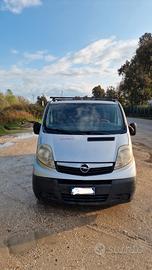 Furgone Opel vivaro 