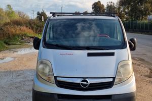 Furgone Opel vivaro 