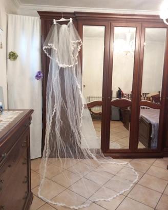 Velo sposa lungo cattedrale pizzo Atelier Loretta