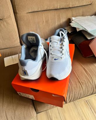 Nike taglia 44