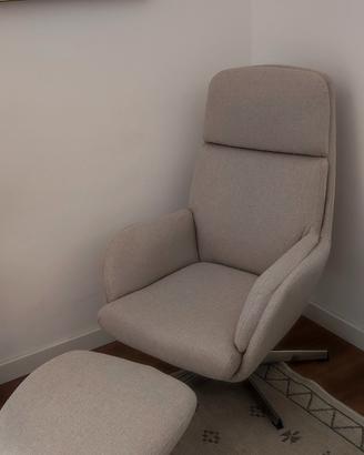 poltroncina con  pouf 