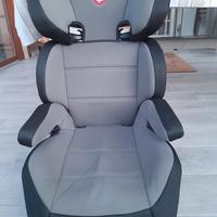 Seggiolino auto bambino e bambina