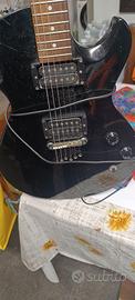 Chitarra elettrica cort