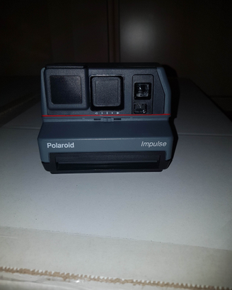 Polaroid impulse
