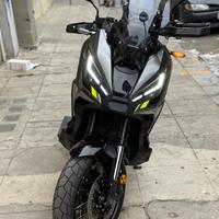Honda X-ADV 750 - 2024